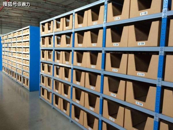 電商企業廣泛使用的廣東擱板貨架與金屬貨架的優勢解析